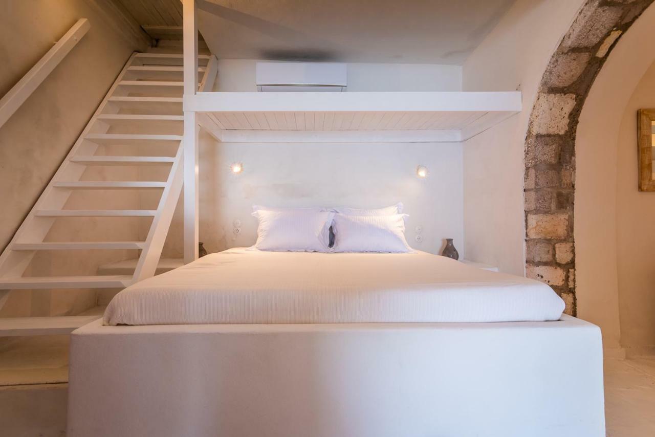 Neosikos Amazing Beach House In Milos Island Villa Klima  Bagian luar foto