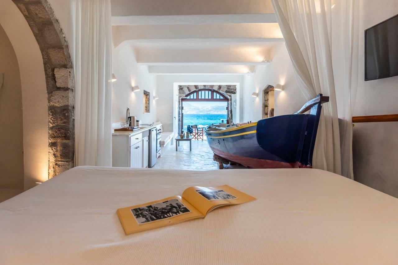 Neosikos Amazing Beach House In Milos Island Villa Klima  Bagian luar foto