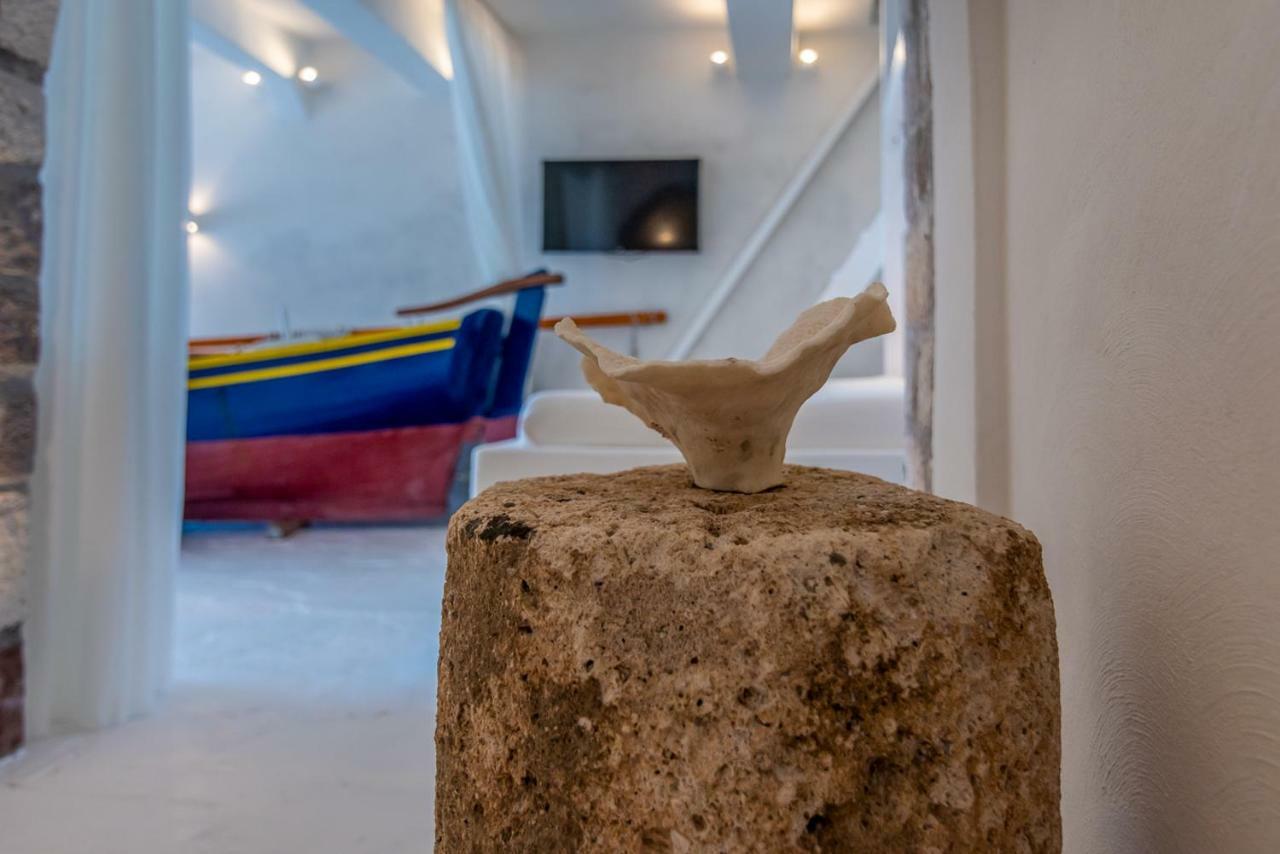 Neosikos Amazing Beach House In Milos Island Villa Klima  Bagian luar foto