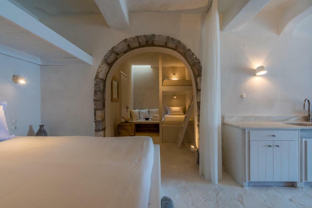 Neosikos Amazing Beach House In Milos Island Villa Klima  Bagian luar foto