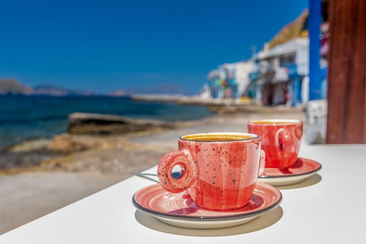 Neosikos Amazing Beach House In Milos Island Villa Klima  Bagian luar foto